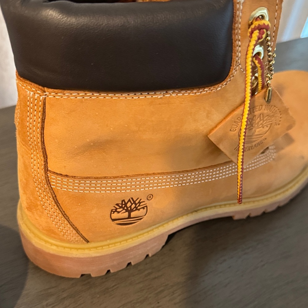 Timberland Men's Brown Leather Boots - Picture 11 of 16